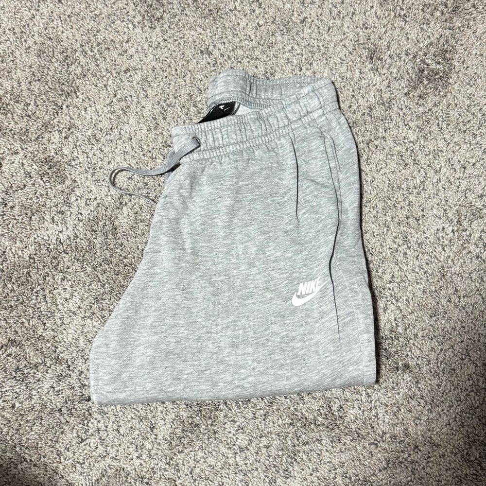 Nike Heather Gray Joggers